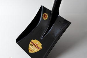 بیل پارویی گلچین